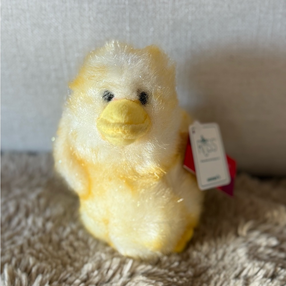 NWT Yellow Plush “Chick a Loo”  Collectable by Russ